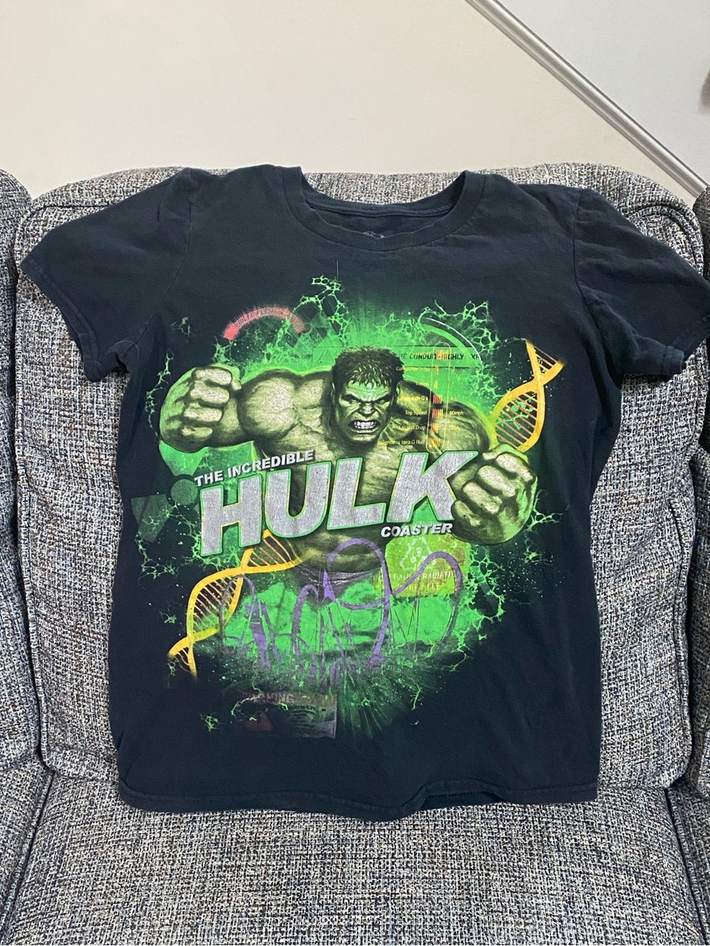 3/$22 - The Incredible Hulk Black Graphic T-shirt, Size Adult XS